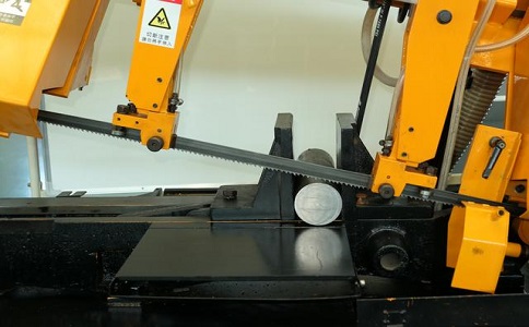 茅箭数控带锯床自动送料精度会出现偏差吗？